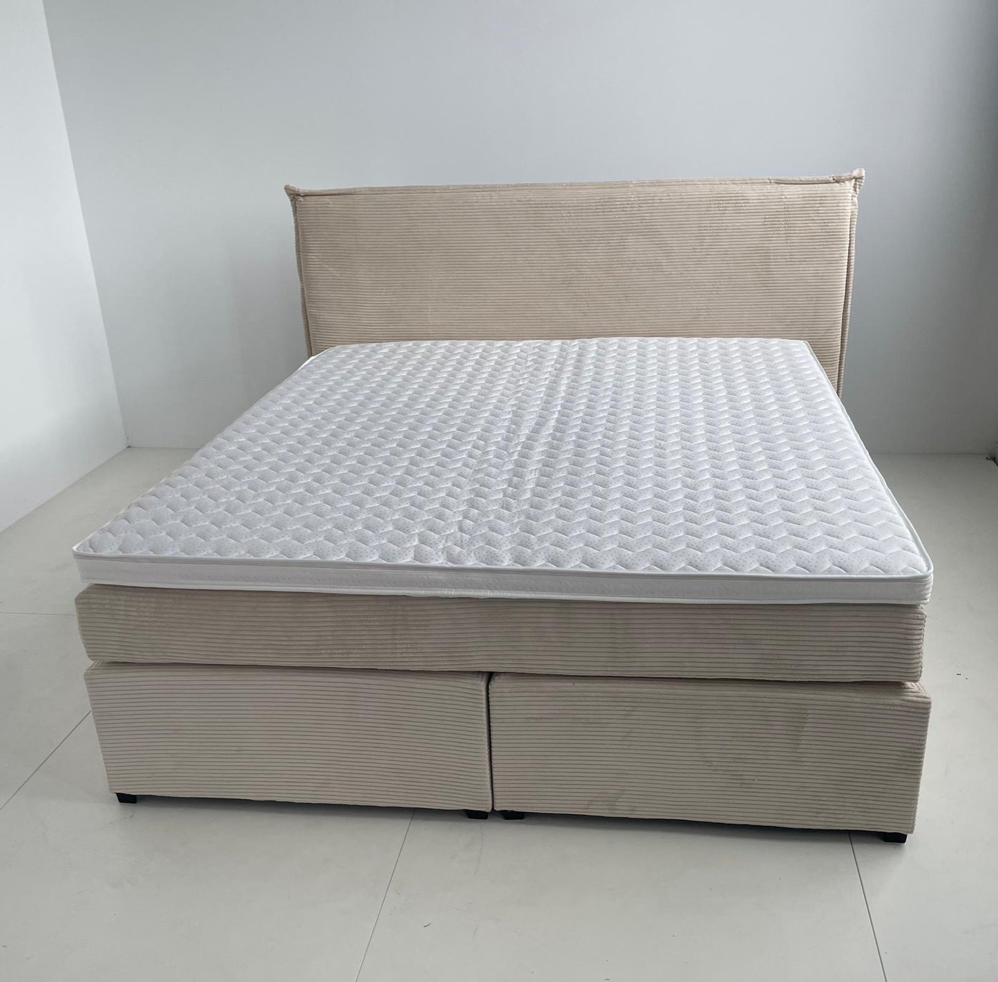 ⭐️Achtung Schnäpchen⭐️ Boxspringbett 180x200cm Made in Germany aus Cord